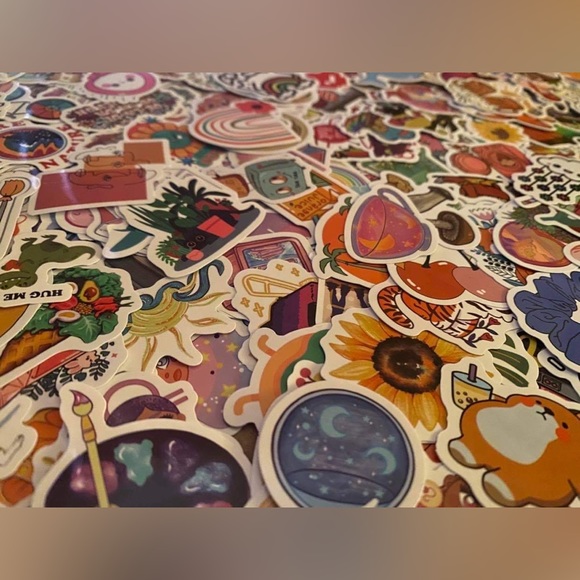 10 RANDOM STICKERS - Picture 3 of 9